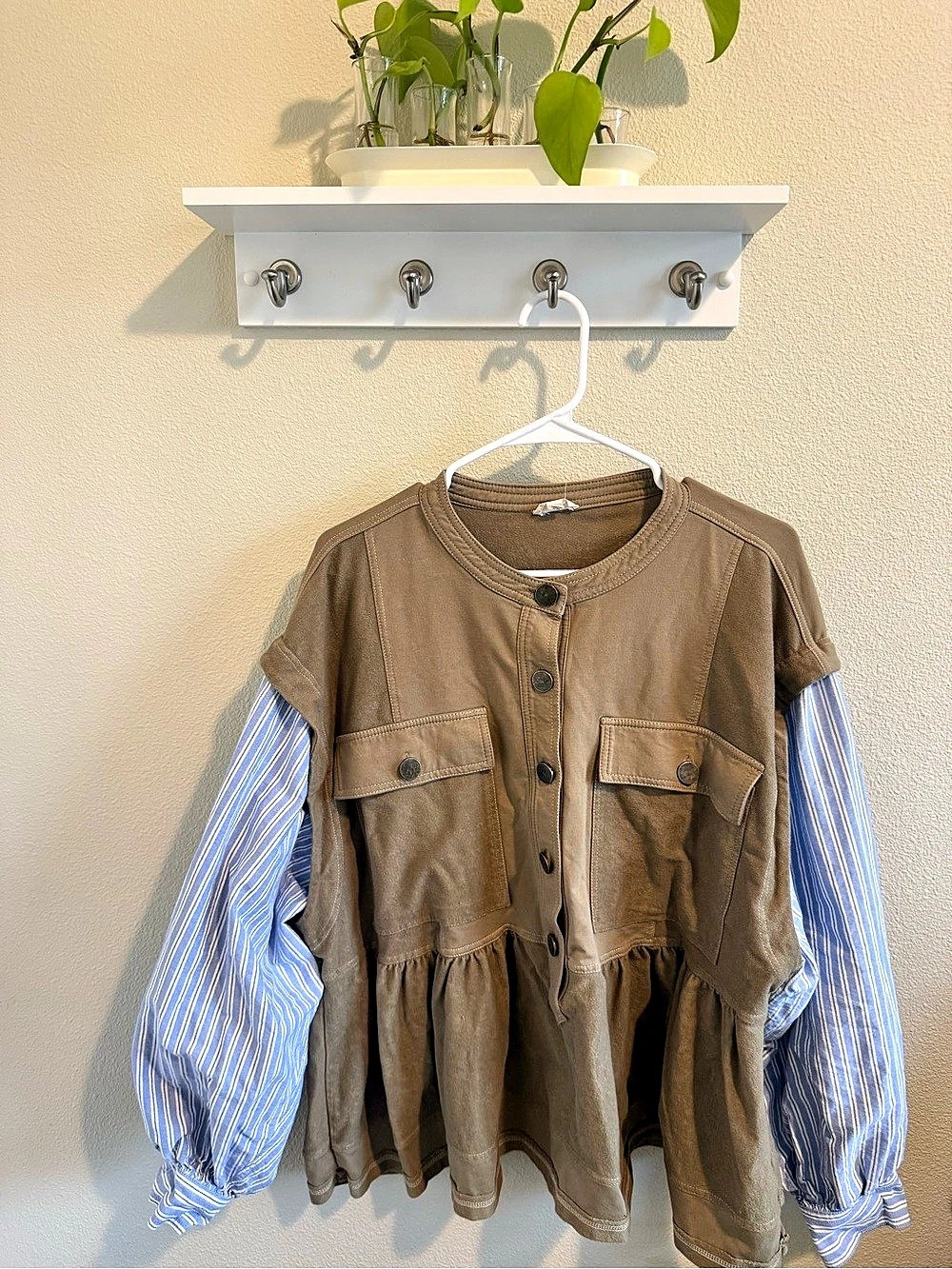PILCRO Baby Doll Shacket Striped Tiered Blouse in Brown & Blue Size Large